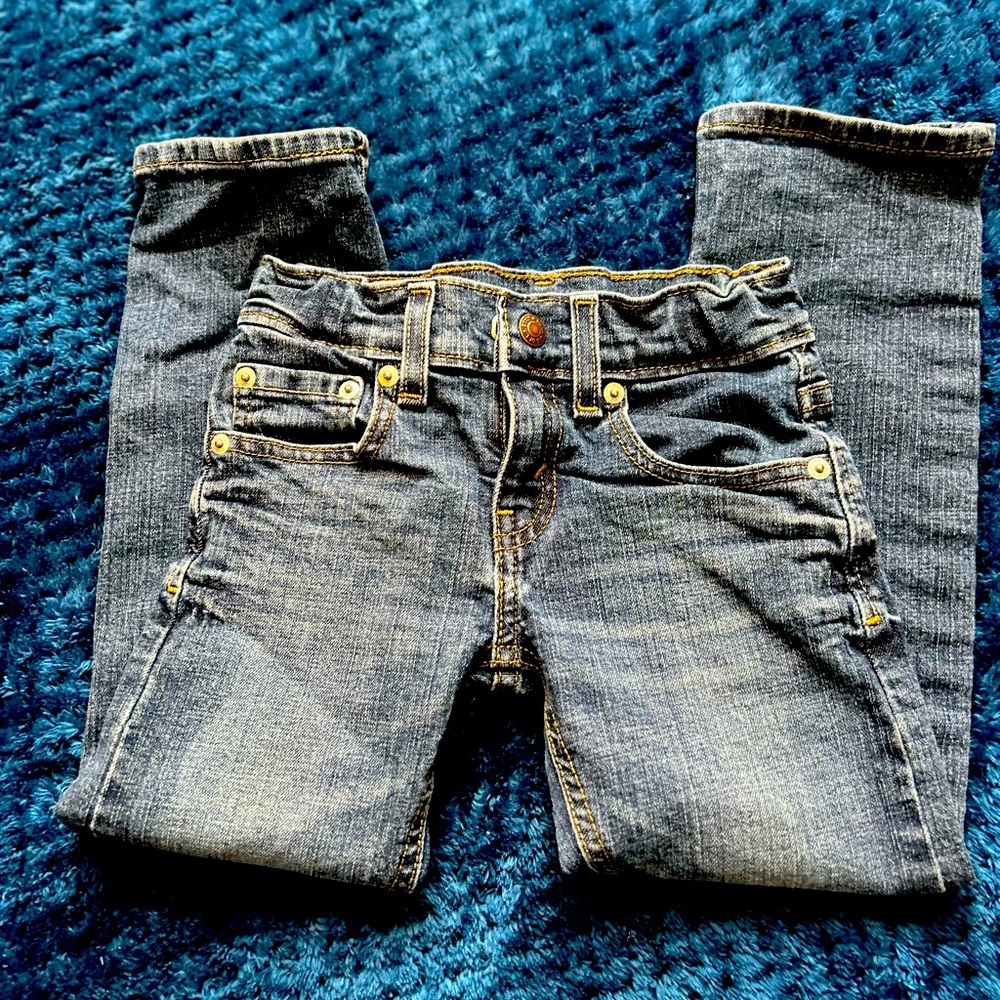 Boys Levi Jeans - Size 5 Regular - Adjustable Waist - Straightleg Style!